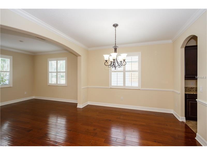 NLuxury House For Sale In Front Of The Lagoon - Orlando - $375,000
