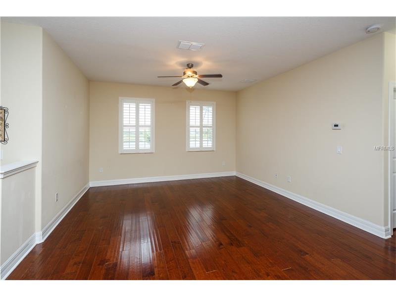Luxury House For Sale In Front Of The Lagoon - Orlando - $375,000
 
