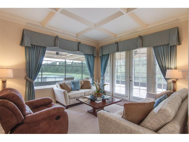 Luxury Mansion in Lagoinha Front - Orlando Florida - $ 664,900

