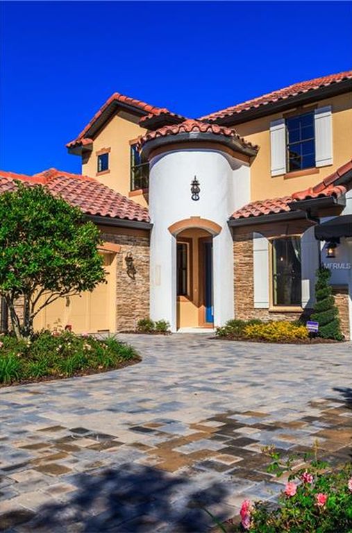 NLuxury House with Swimming Pool Bellalago - $ 639,990
