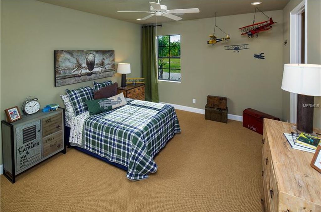 Luxury House with Swimming Pool Bellalago - $ 639,990
