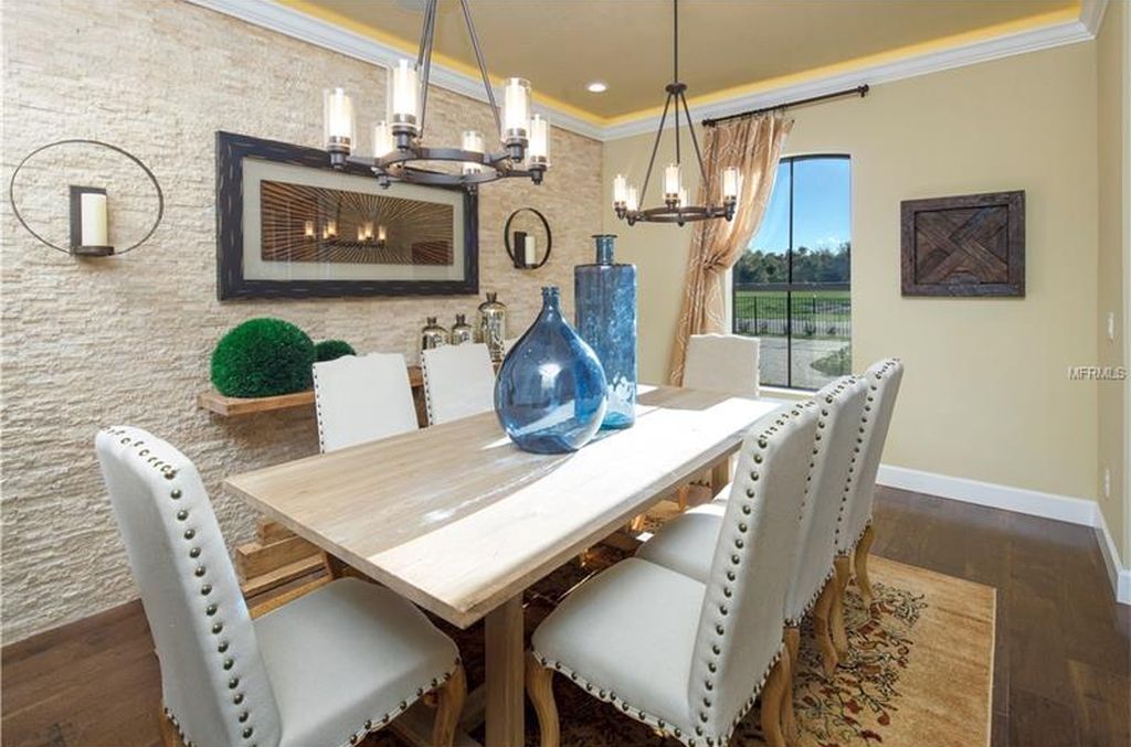 Luxury House with Swimming Pool Bellalago - $ 639,990

