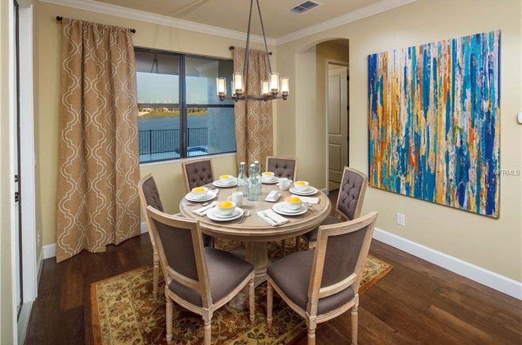 Luxury House with Swimming Pool Bellalago - $ 639,990
