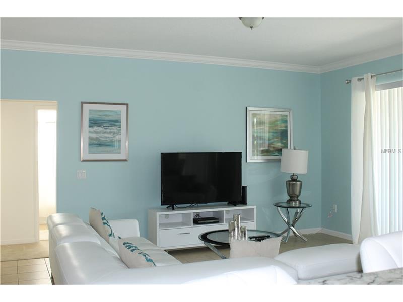 Furnished House at Avianna Resort - 6 Bedrooms with Pool - Built in 2015 - $450,000 

