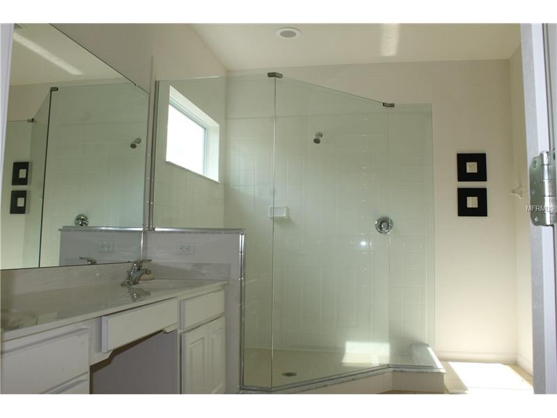 Furnished House at Avianna Resort - 6 Bedrooms with Pool - Built in 2015 - $450,000 

