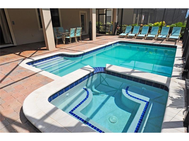 Holiday House in the famous Champions Gate Resort - furnished - excellent investment! - $ 404,900

 
