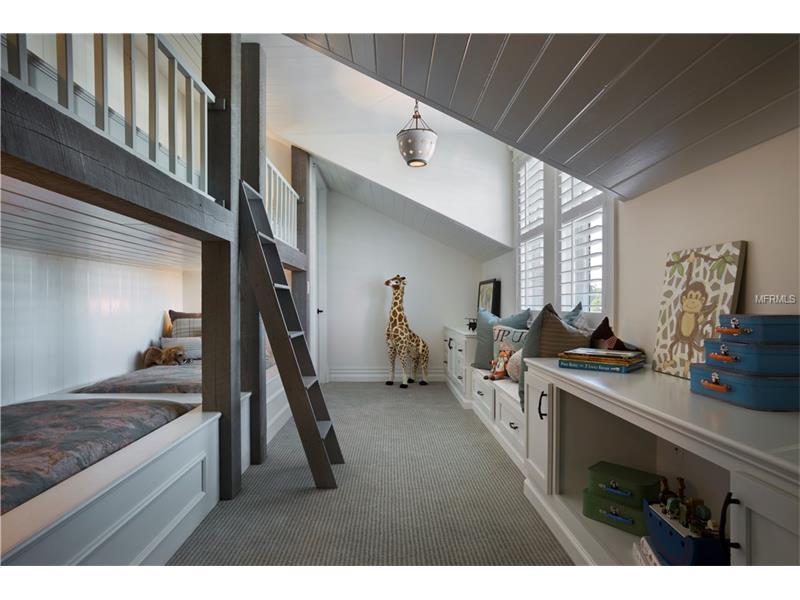 Luxury Mansion and Horse Farm at Mills Cove - $3,875,000

 
